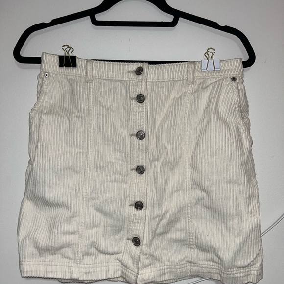 Abercrombie and Fitch corduroy a line skirt - Picture 2 of 2